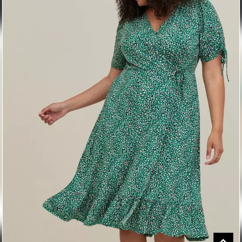 Green Floral Wrap Midi Dress